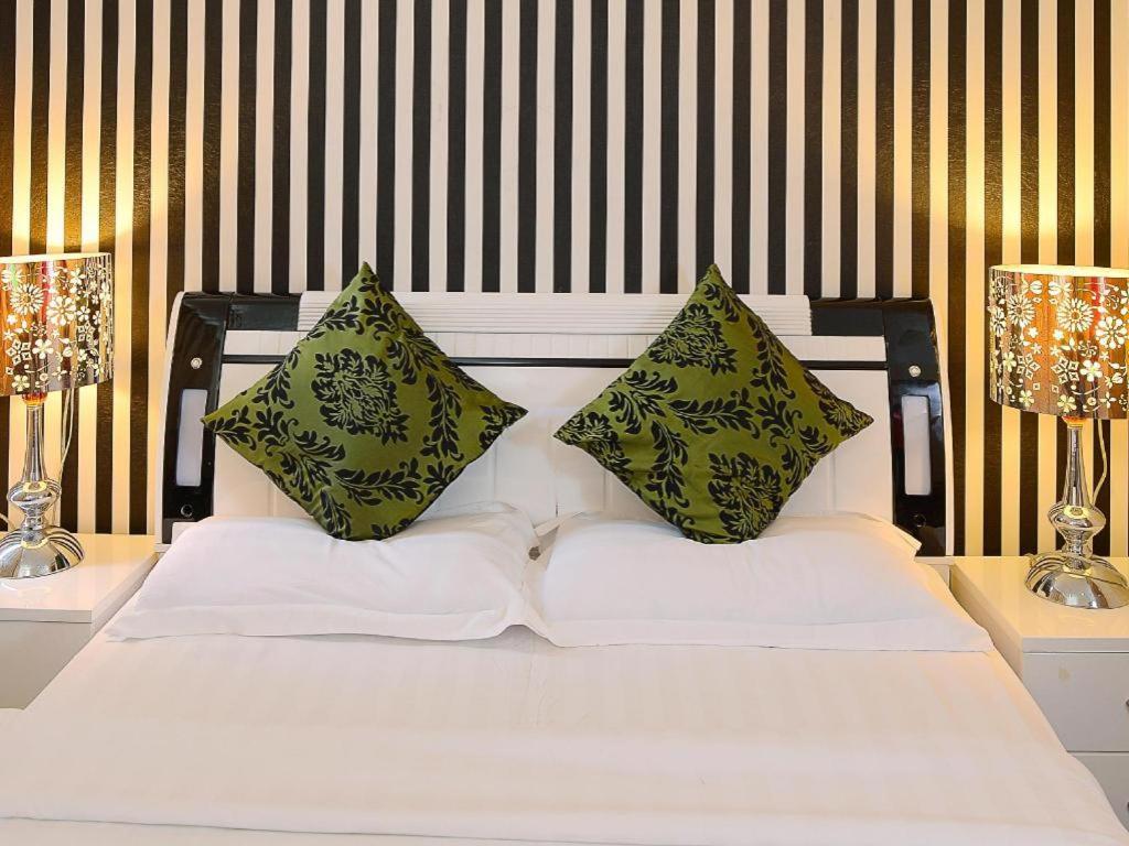Hotel De Art @ Section 7 شاه علام المظهر الخارجي الصورة